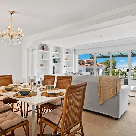 בית נופש Charming Independent House With Pool In Nueva Andalucia