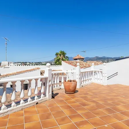 Charming Independent House With Pool In Nueva Andalucia בית נופש מארבלה