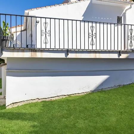 Charming Independent House With Pool In Nueva Andalucia בית נופש מארבלה