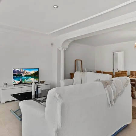 Charming Independent House With Pool In Nueva Andalucia בית נופש *